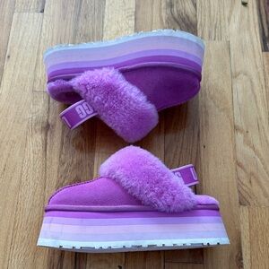 UGG Womens Funkette 1113474 Purple sz 5 Practically New